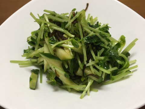 豆苗ときゅうりの塩昆布浅漬け